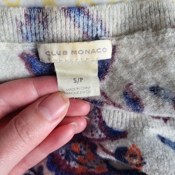 Club Monaco Floral Sweater - Picture 7 of 8